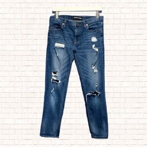 Express Distressed Girlfriend Jeans mid rise blue denim size 4 EUC OBO